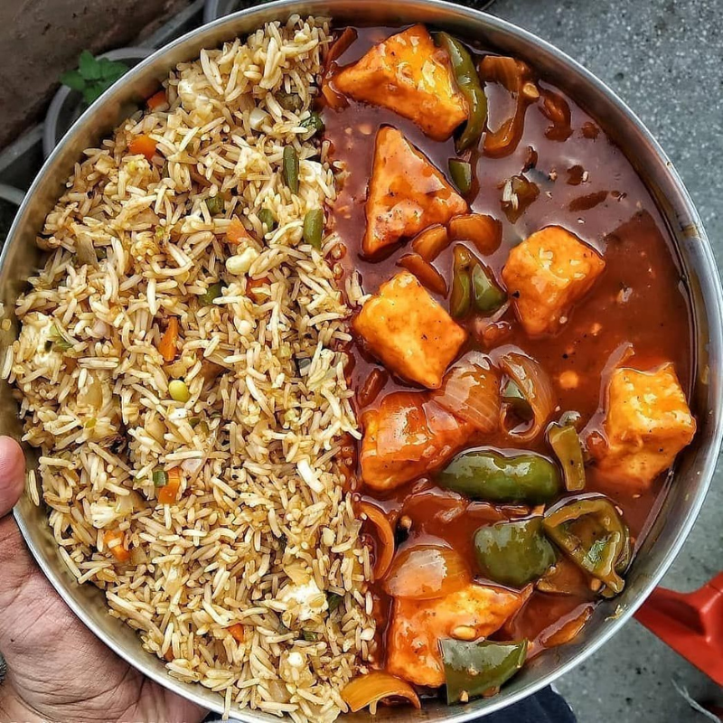 Chilli Paneer + Veg Fried Rice – Moms Kitchen